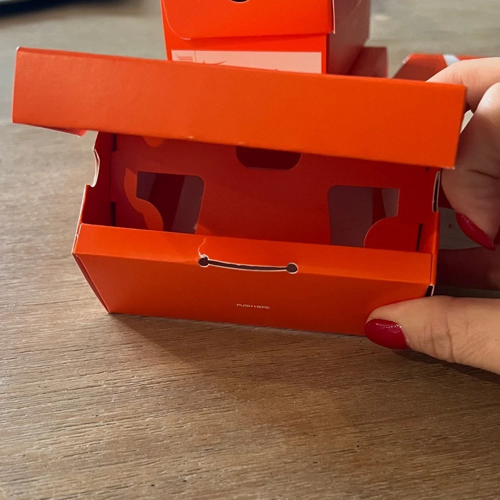 Nike Gift Card Size Shoe Boxes - Picture 2 of 4